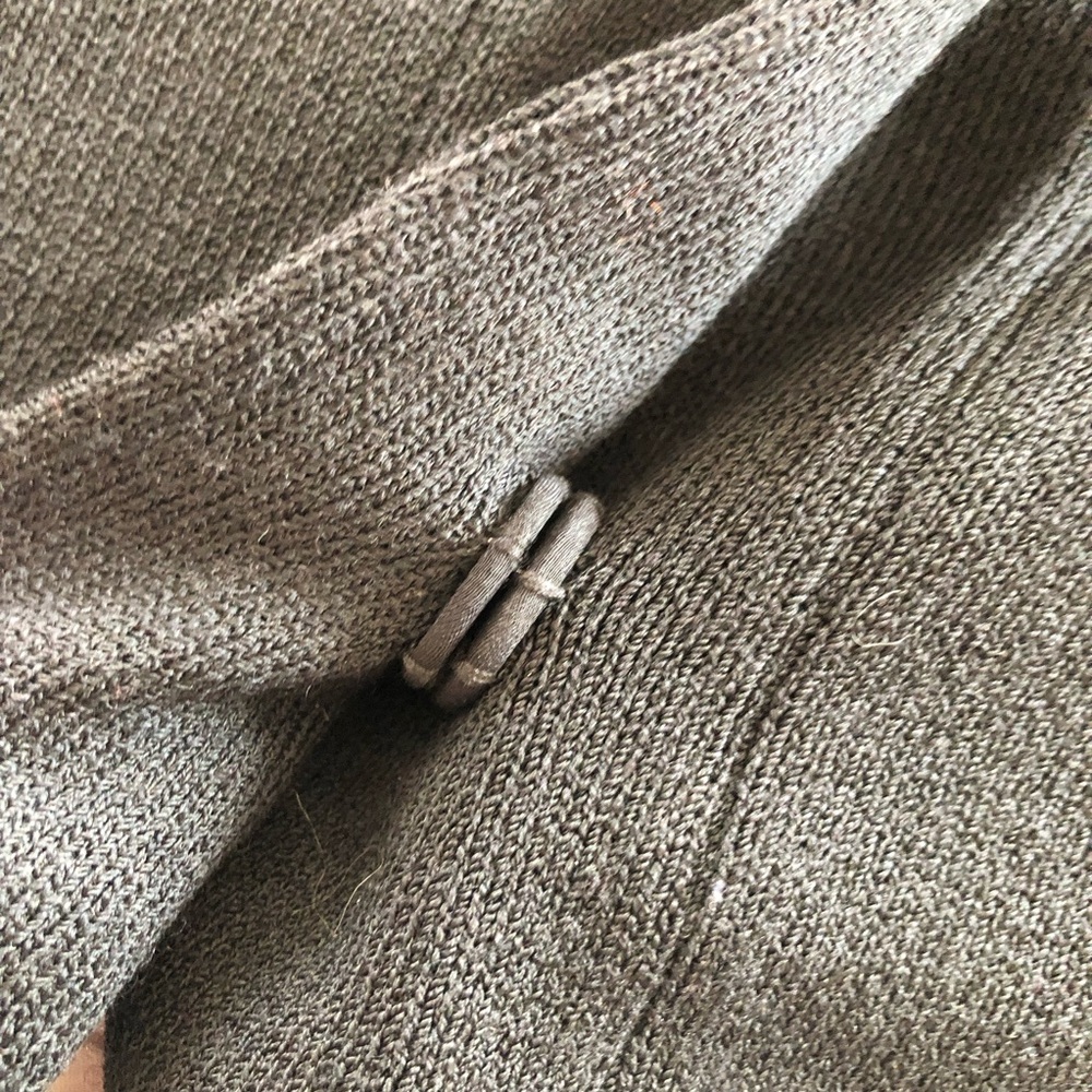 ST JOHN CAVIAR Black Santana Knit Boxy Short Blazer size 16 - Picture 9 of 11